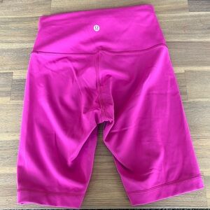 Wunder Train Shorts 8” (high waist)